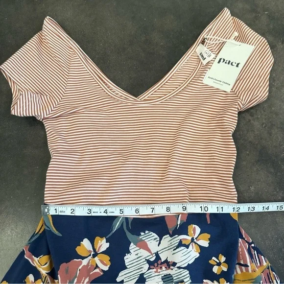 NWT Pact Organic Cotton Stripes & Floral Cross Back Mini Dress With Pockets - Picture 4 of 12